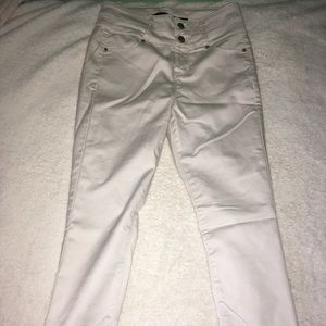 Tinseltown Two stacked jeans